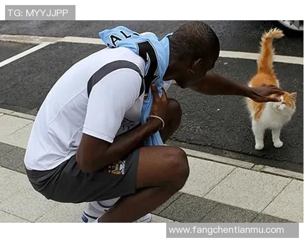 足球球星温柔一面 女神头像展现柔美风采